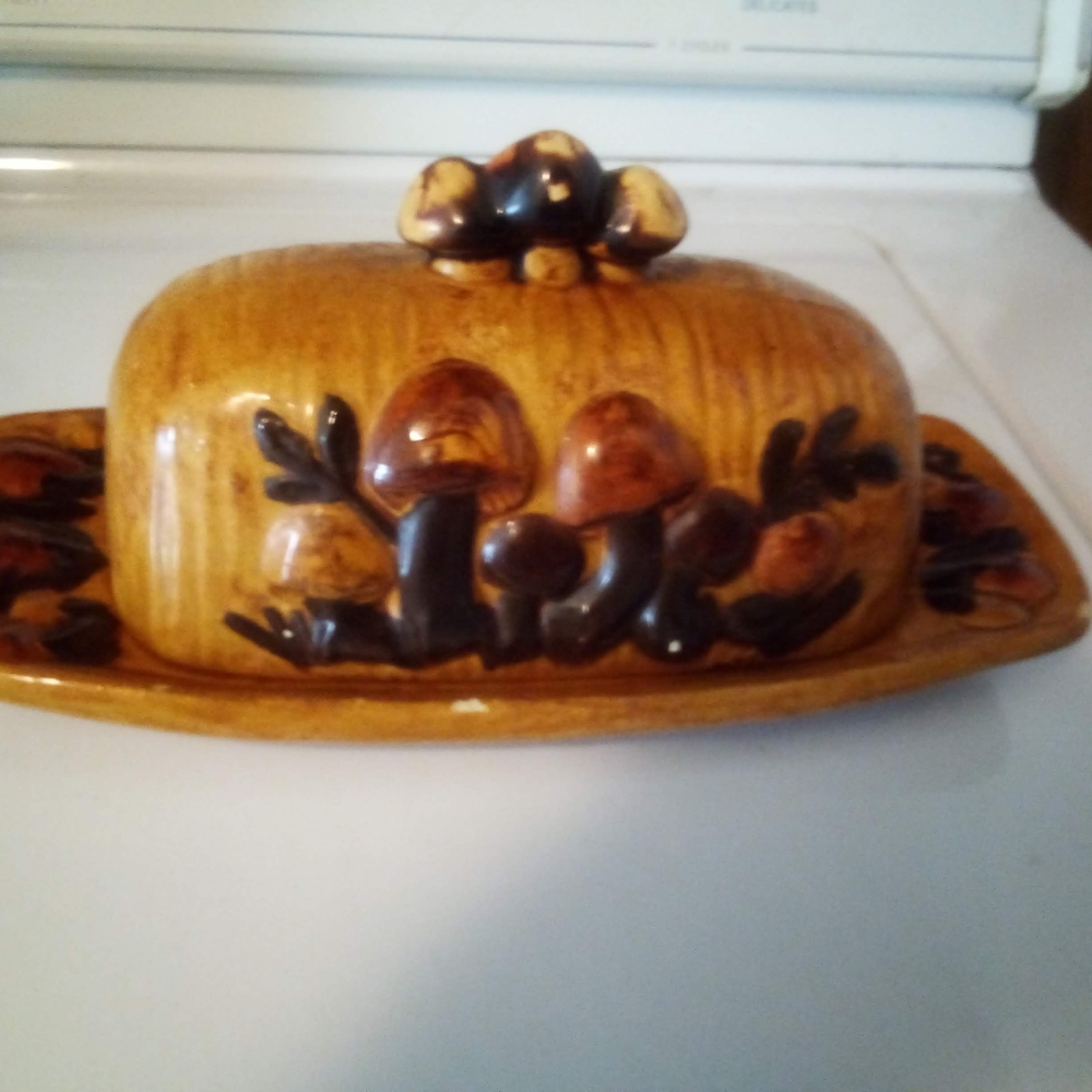 Vintage kitchen décor 1970's Mushroom butter dish